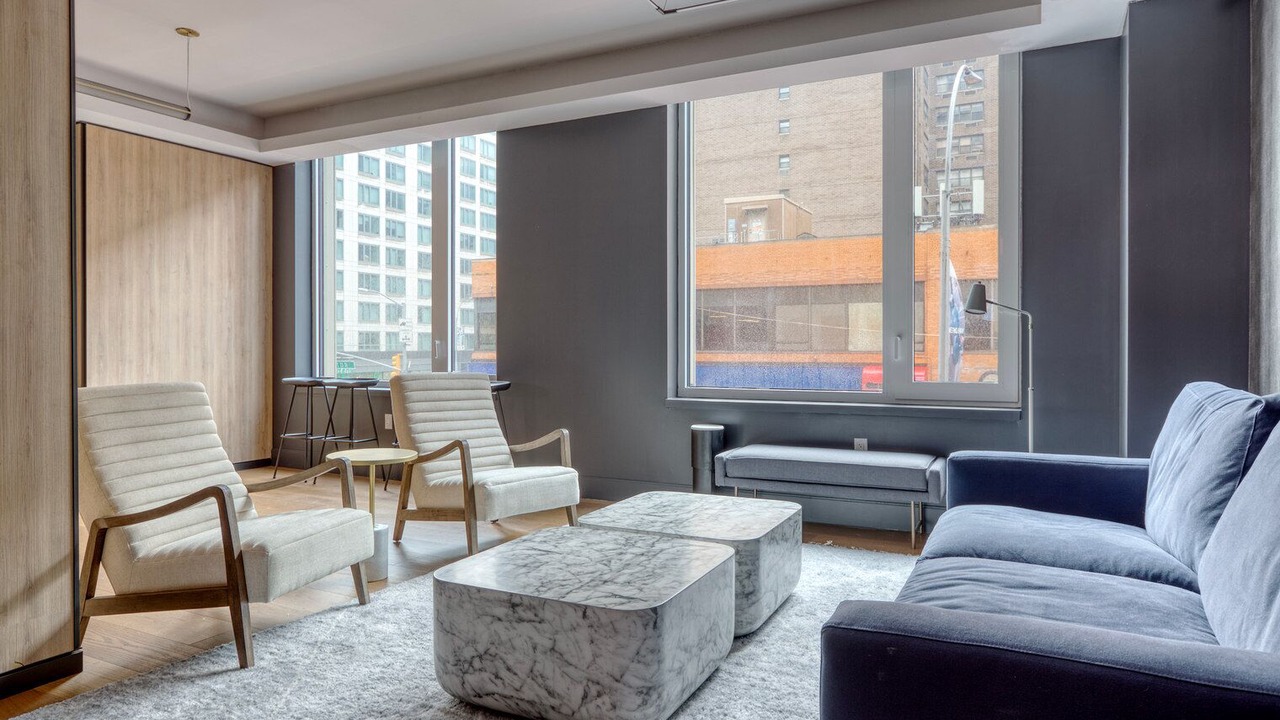 Photo of Livingroom in Peter Cooper Village