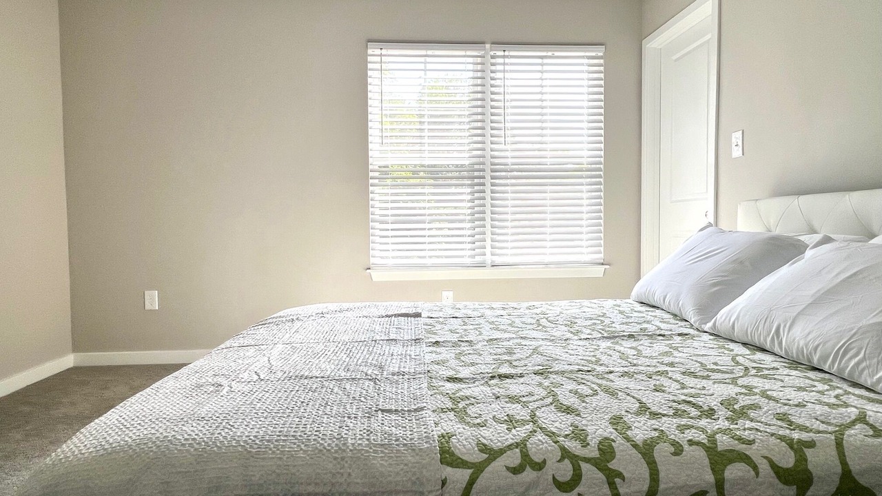 Photo of Bedroom in Reservoir