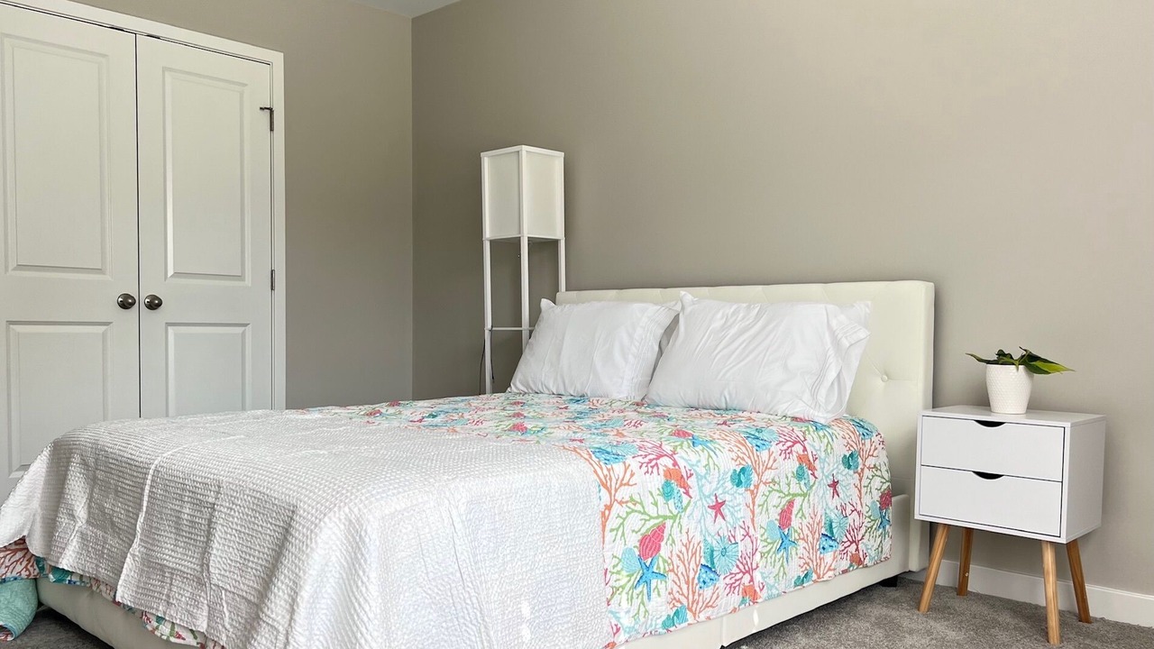 Photo of Bedroom in Reservoir