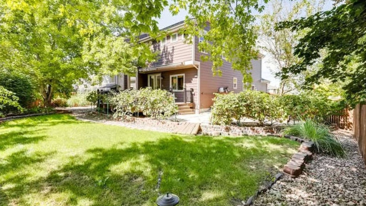 Photo of Outdoor in Thornton