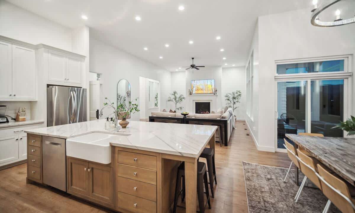 Photo of Bedroom in Lindon