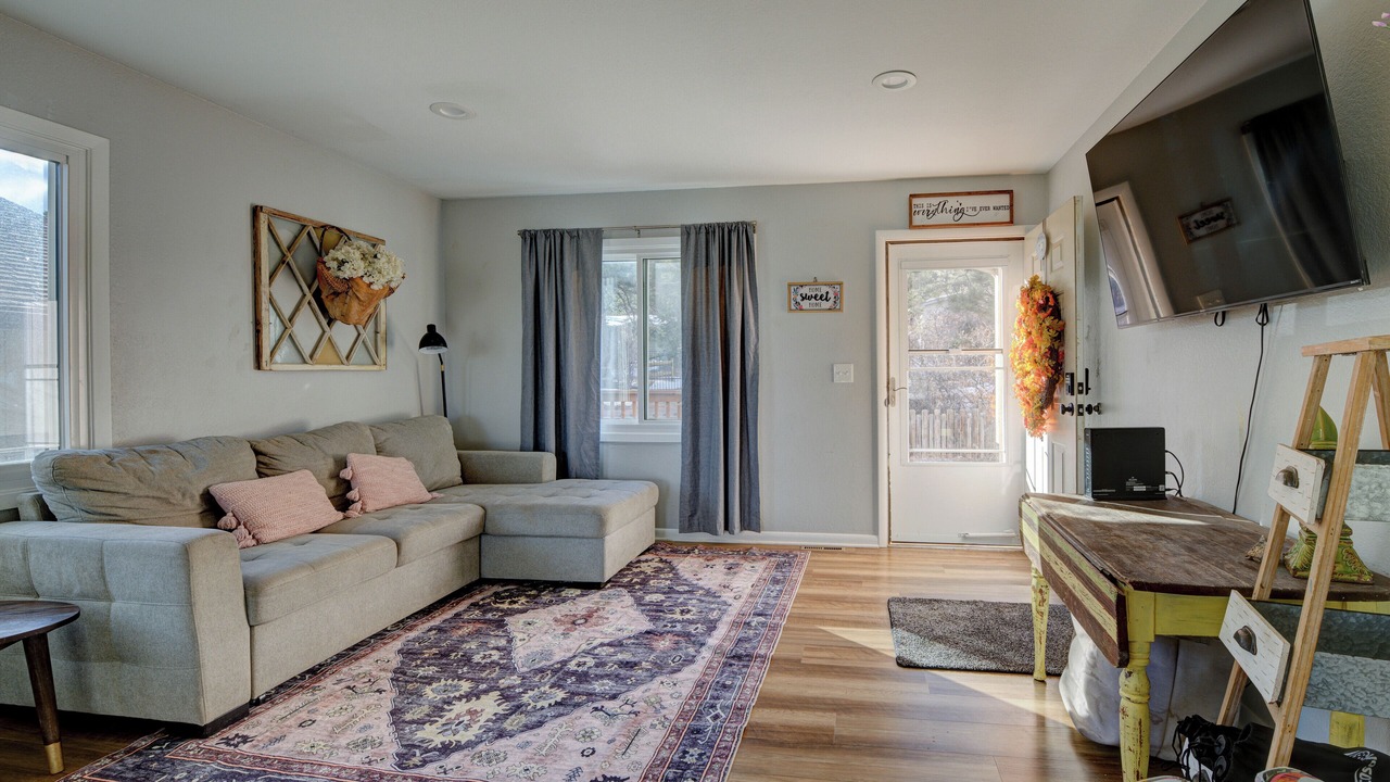 Photo of Livingroom in Palmer Lake