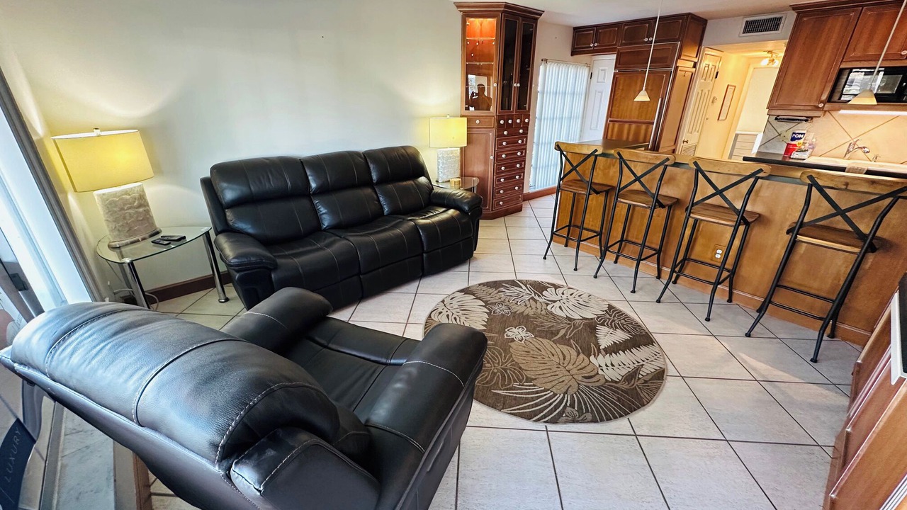 Photo of Livingroom in Pass-a-Grille
