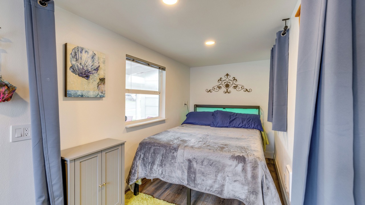 Photo of Bedroom in Garibaldi