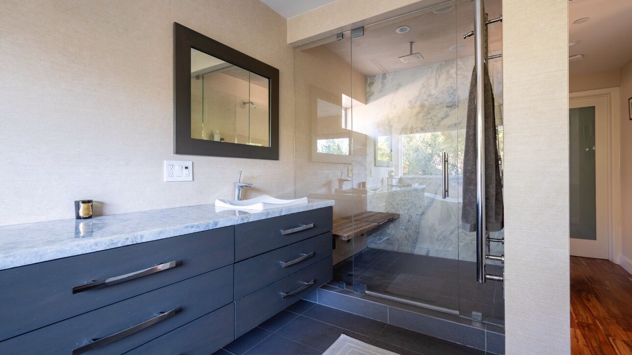 Photo of Bathroom in Hollywood Hills