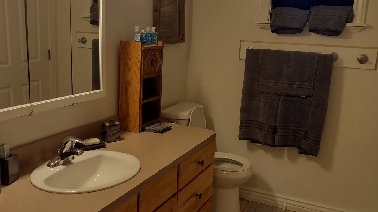 Photo of Bathroom in Elk Ridge