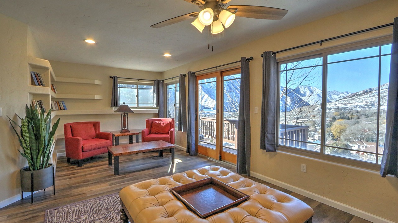 Photo of Livingroom in Glenwood Springs