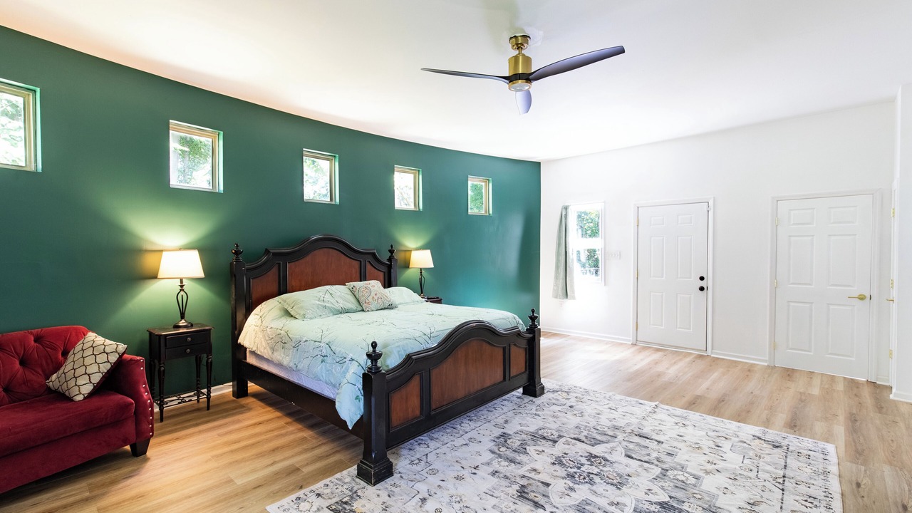 Photo of Bedroom in Knoxville