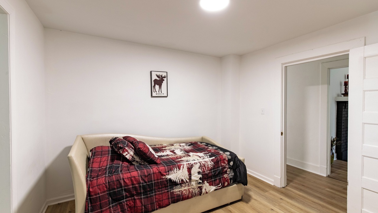 Photo of Bedroom in Knoxville
