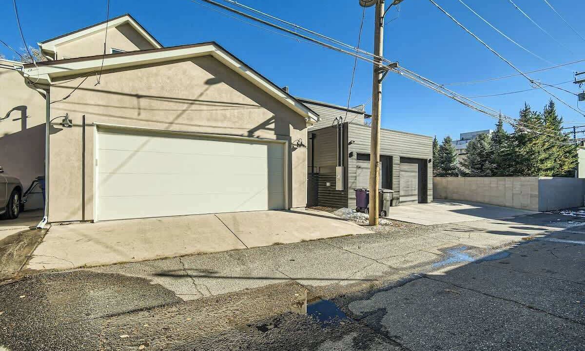 Photo of Outdoor in Cherry Creek