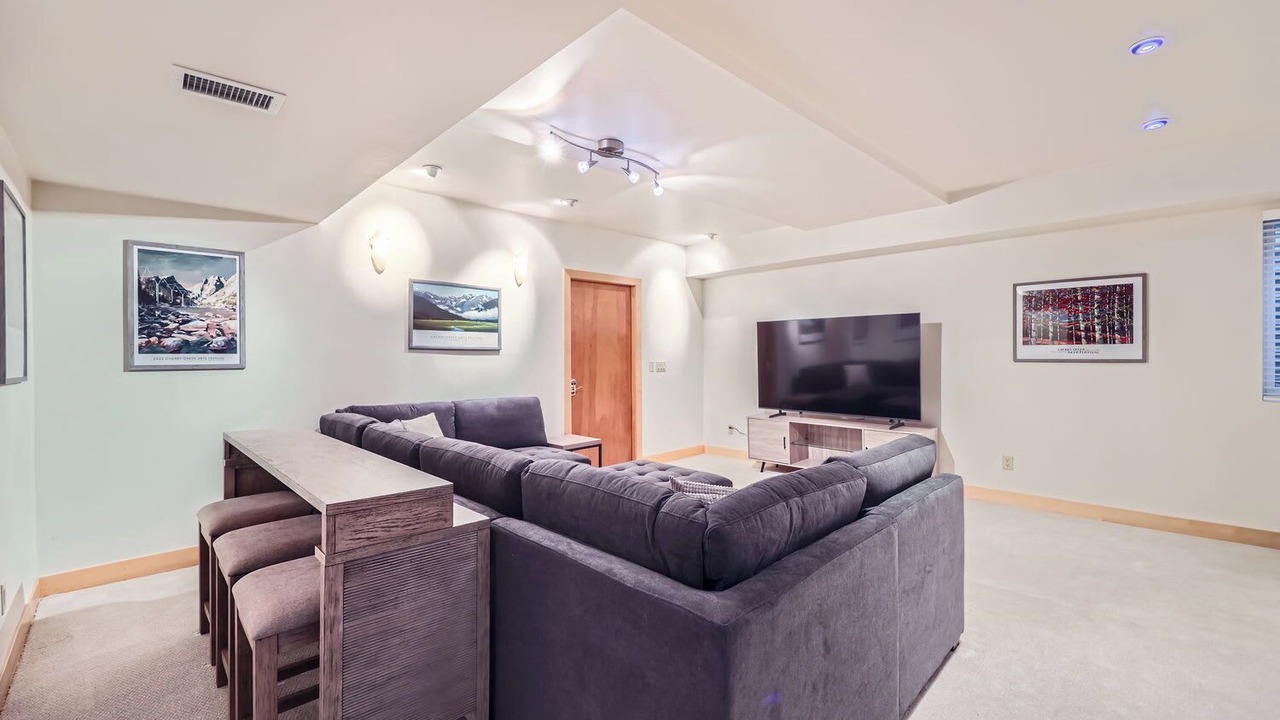 Photo of Livingroom in Cherry Creek