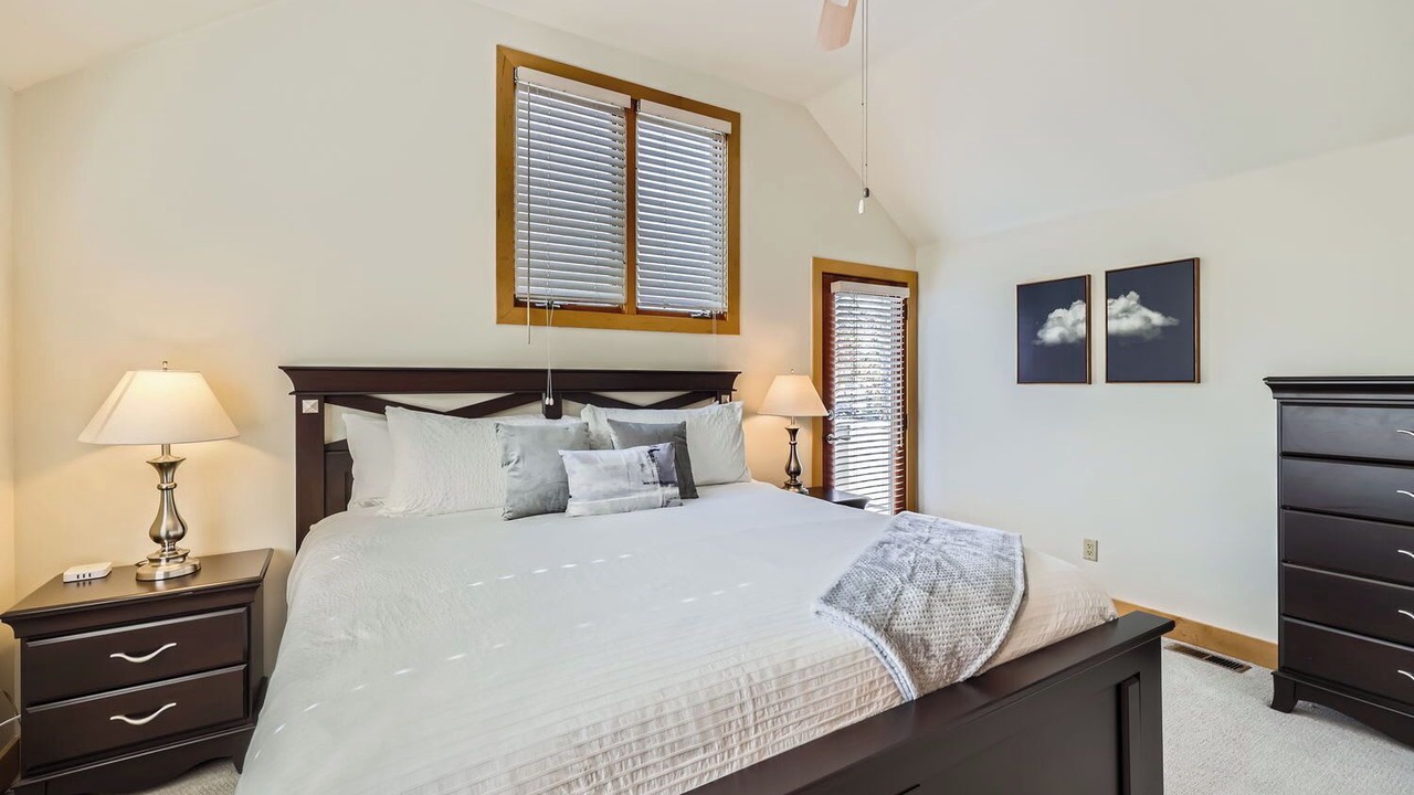 Photo of Bedroom in Cherry Creek