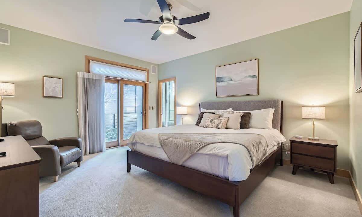 Photo of Bedroom in Cherry Creek