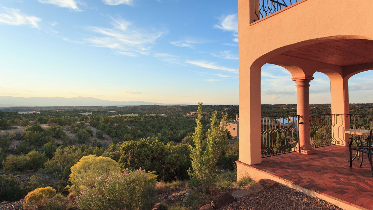 Photo of Patio Balcony in La Tierra