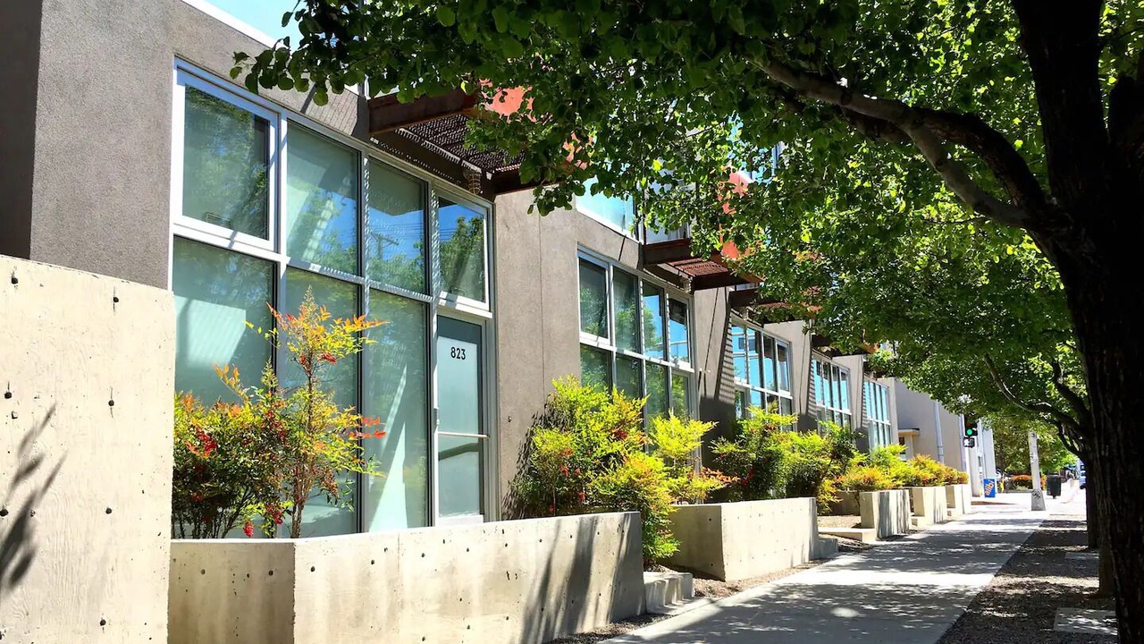 Photo of Outdoor in Raynolds Addition