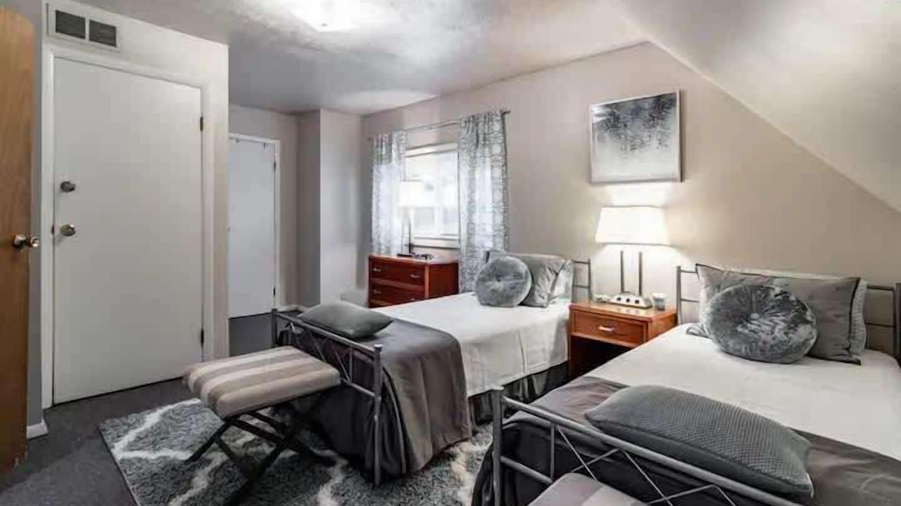 Photo of Bedroom in Hough
