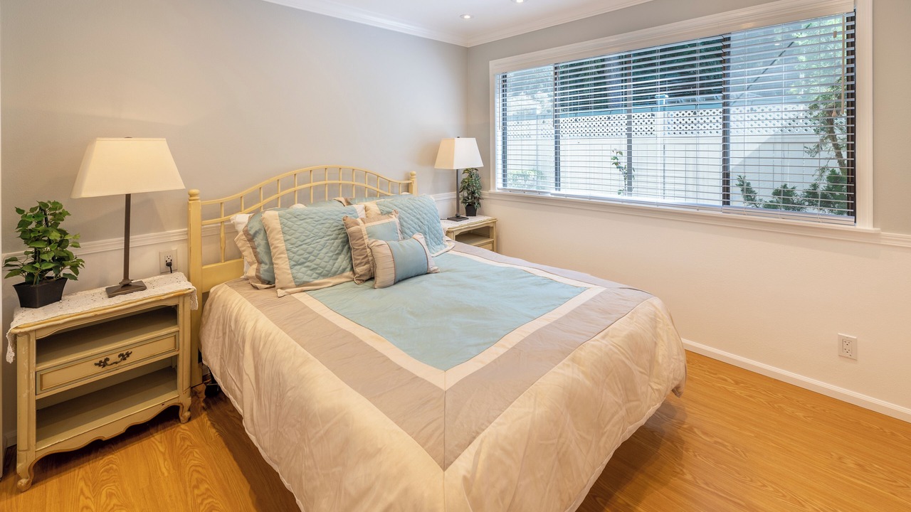 Photo of Bedroom in Bridle Trails