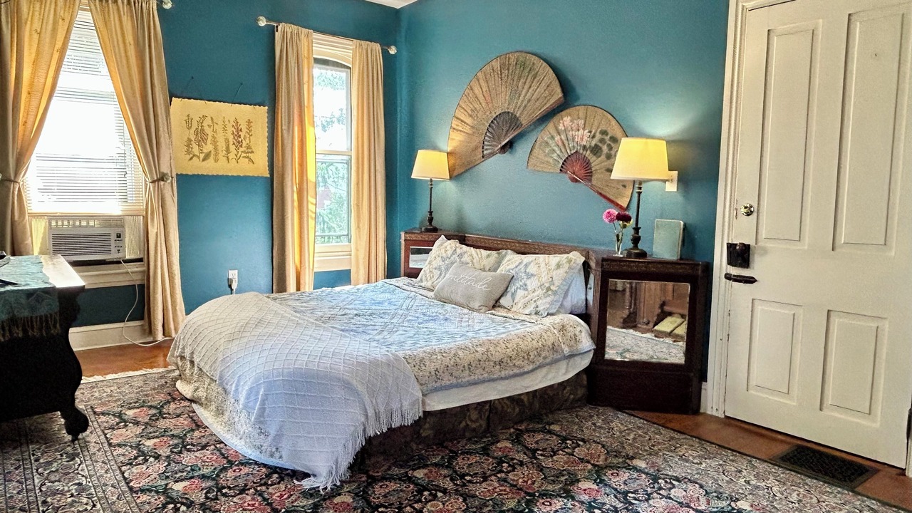 Photo of Bedroom in Adamstown