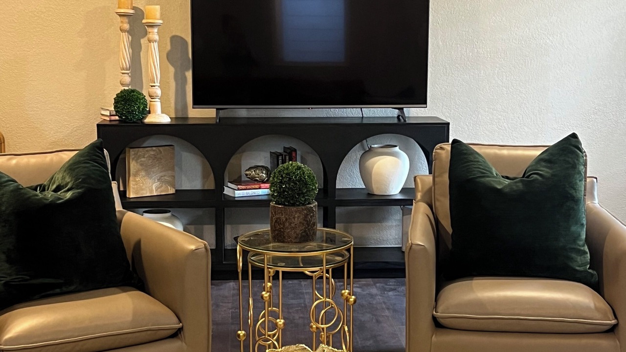 Photo of Livingroom in Gainesville