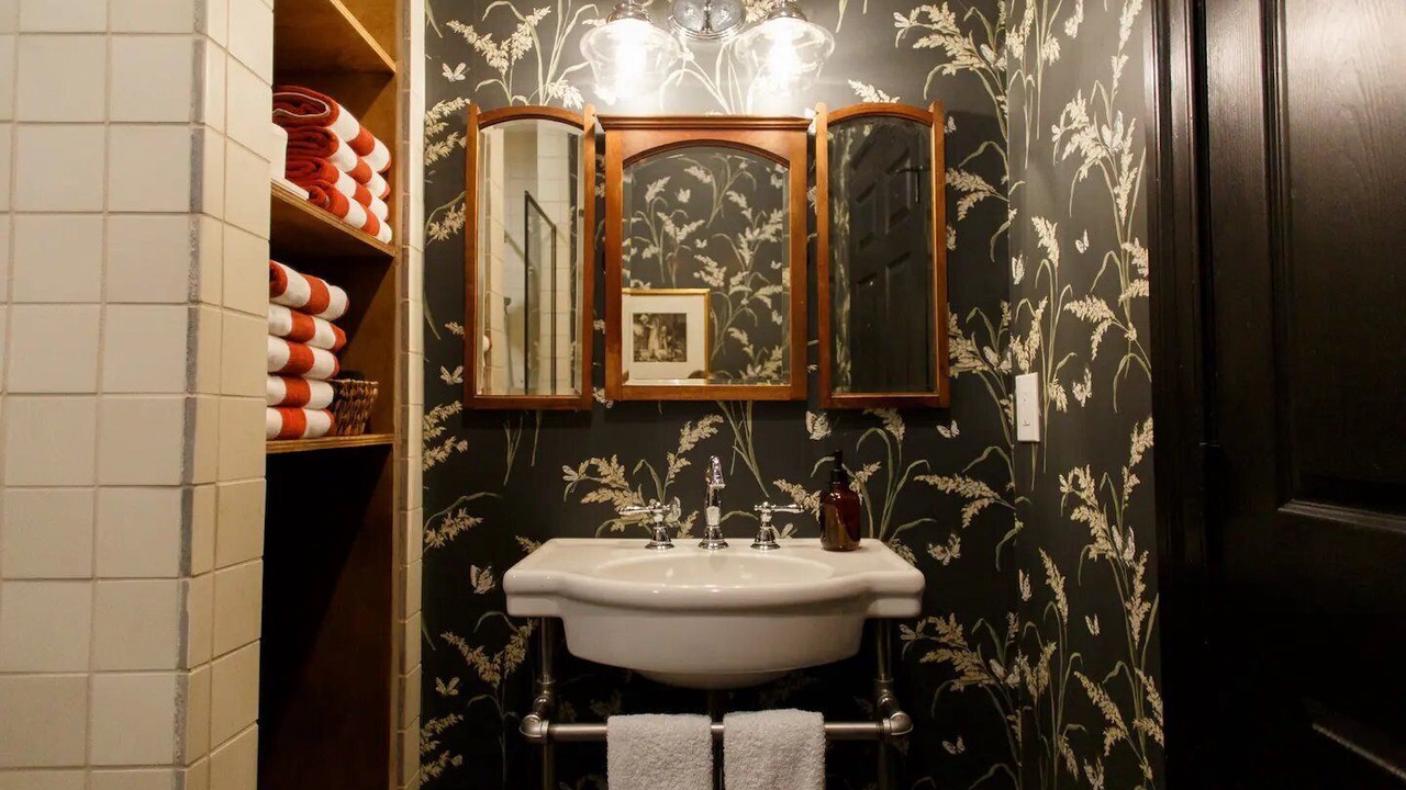 Photo of Bathroom in Eastwood