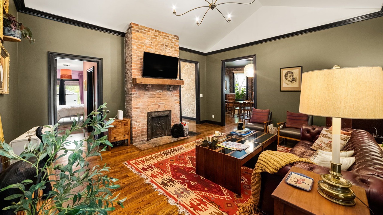 Photo of Livingroom in Eastwood