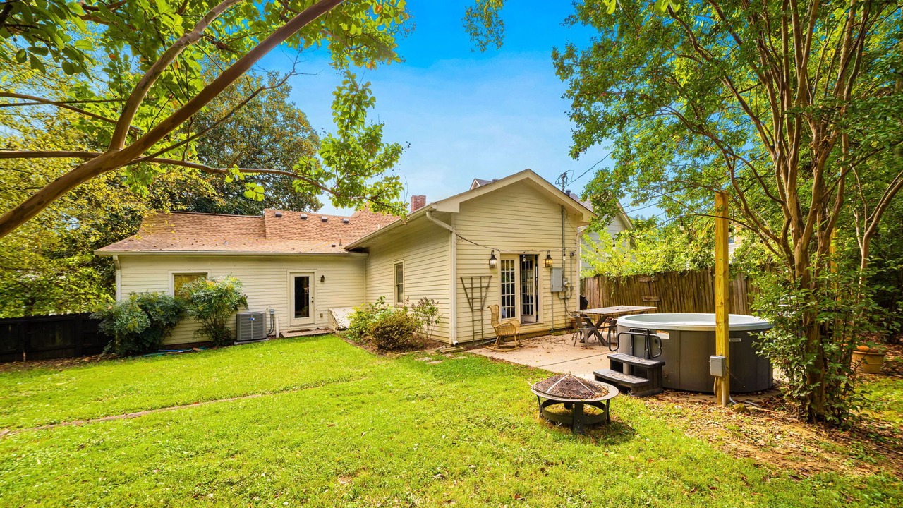 Photo of Outdoor in Eastwood