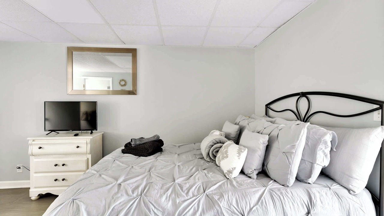 Photo of Bedroom in Collegedale