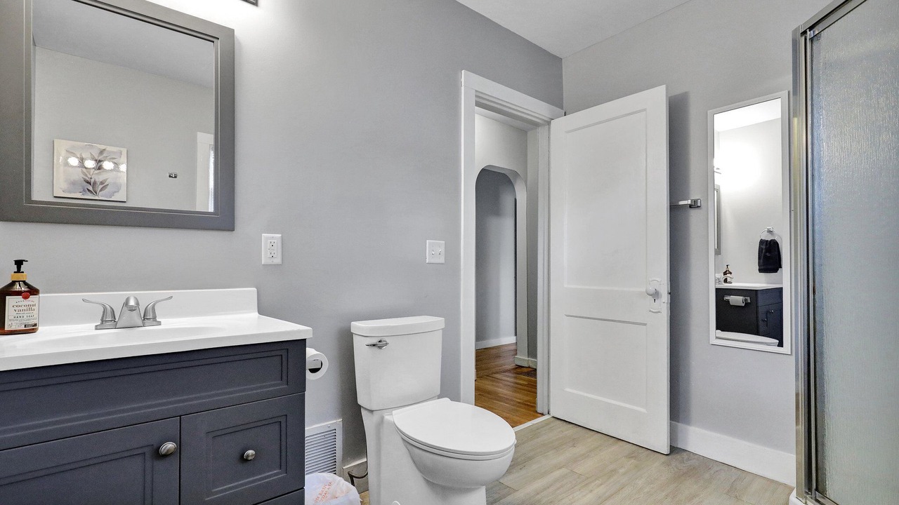 Photo of Bathroom in Lansing