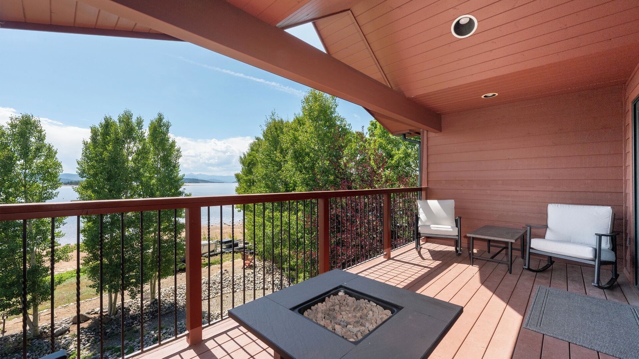 Photo of Patio Balcony in Grand Lake