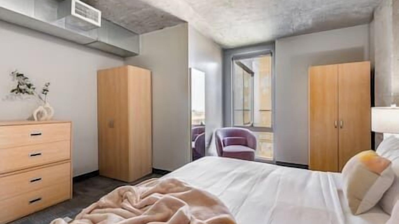 Photo of Bedroom in The Loop