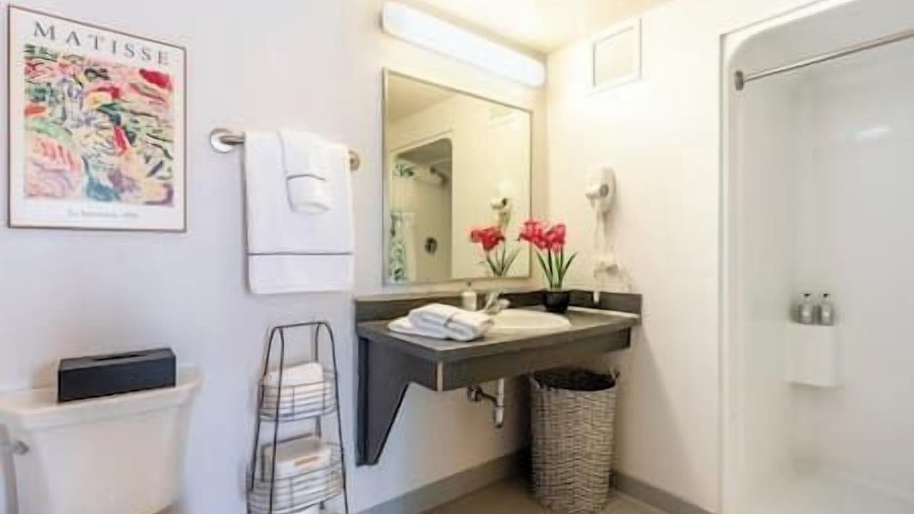 Photo of Bathroom in The Loop