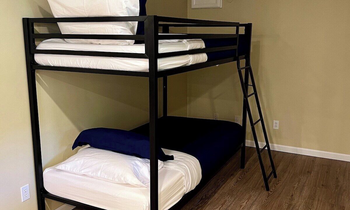 Photo of Bedroom in Lansing