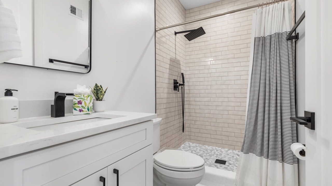 Photo of Bathroom in Park View