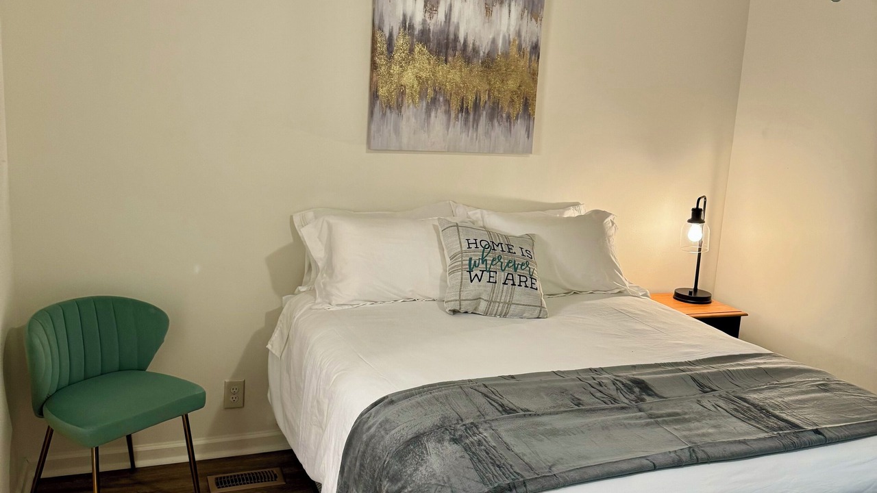 Photo of Bedroom in Roanoke Rapids