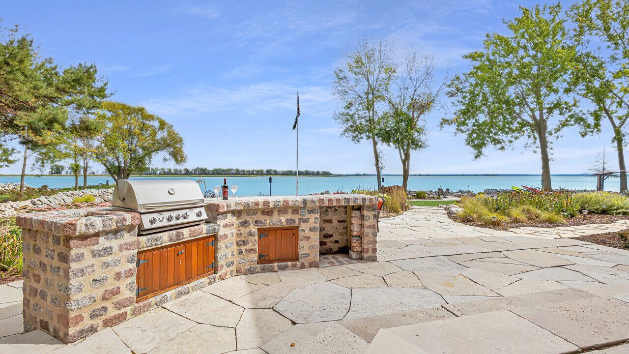 Photo of Others in Suamico