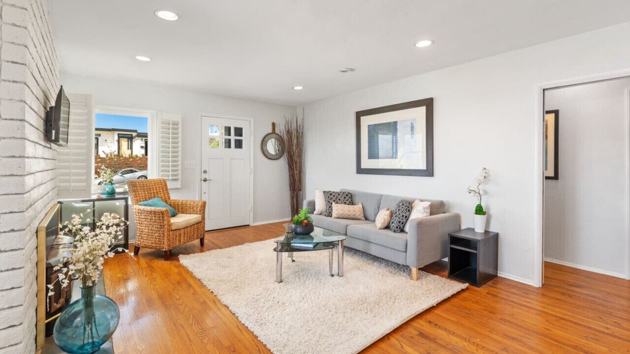 Photo of Livingroom in Sunset Cliffs