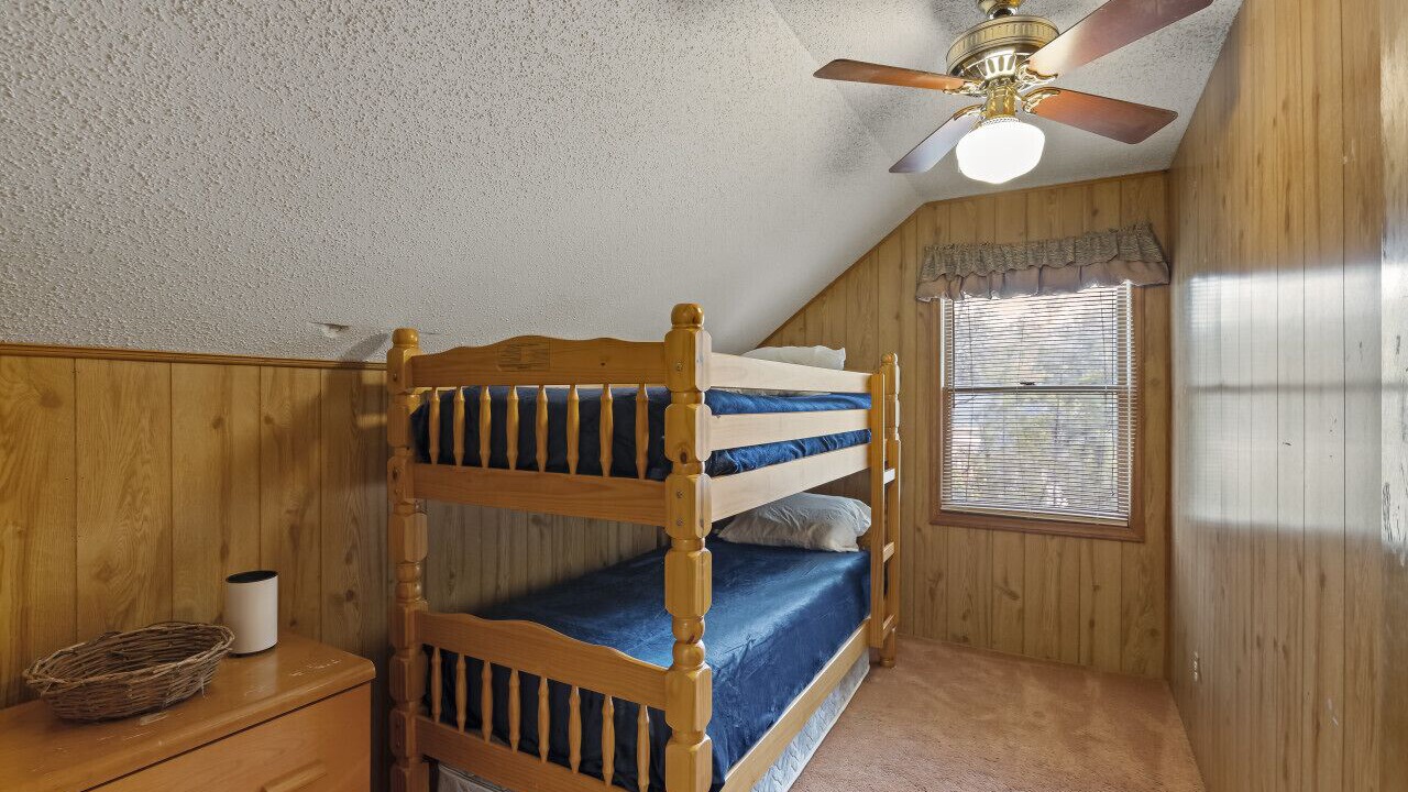 Photo of Bedroom in Leesville