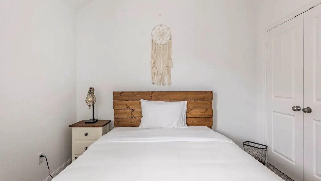 Photo of Bedroom in Manchaca