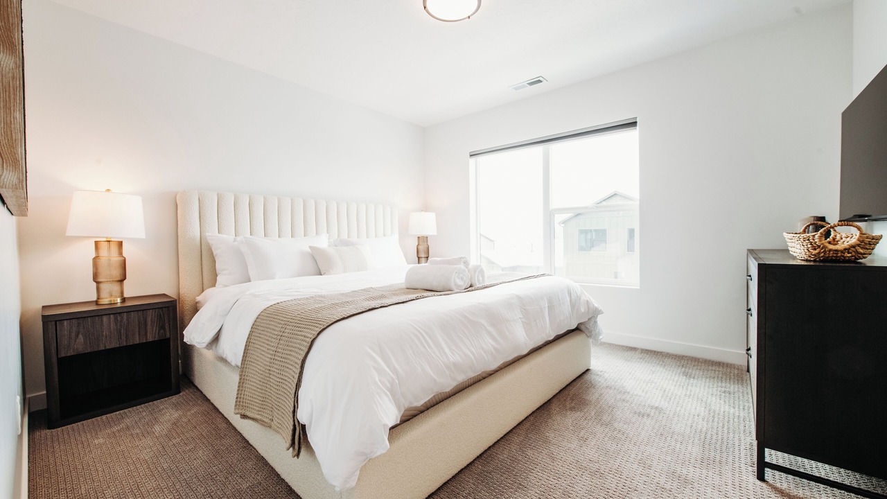Photo of Bedroom in Mountain Green
