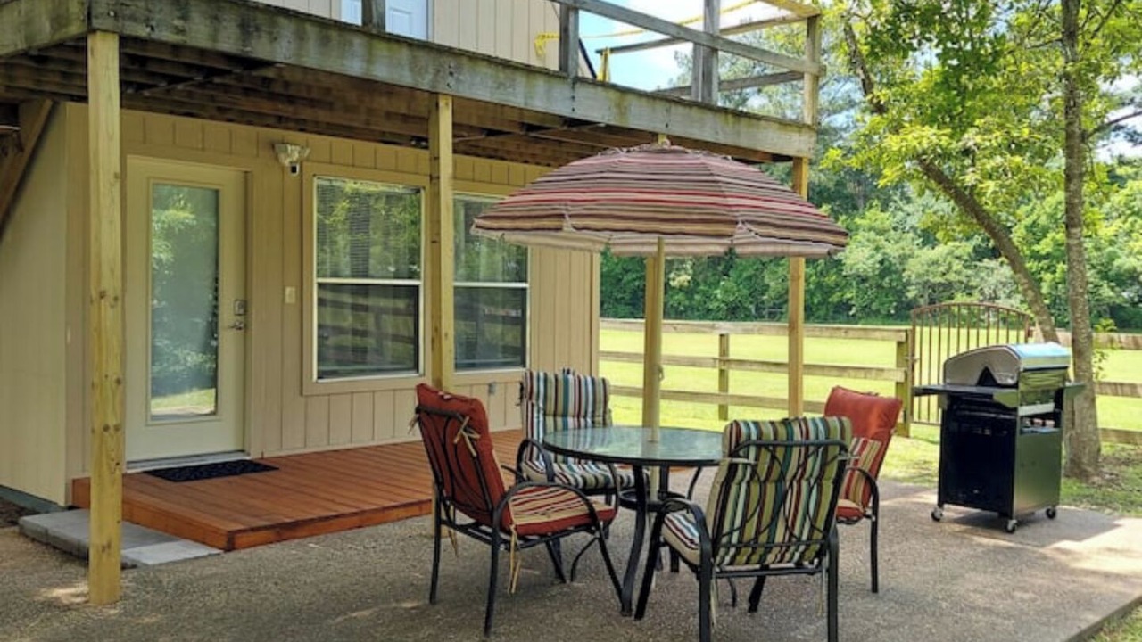 Photo of Outdoor in Mineola