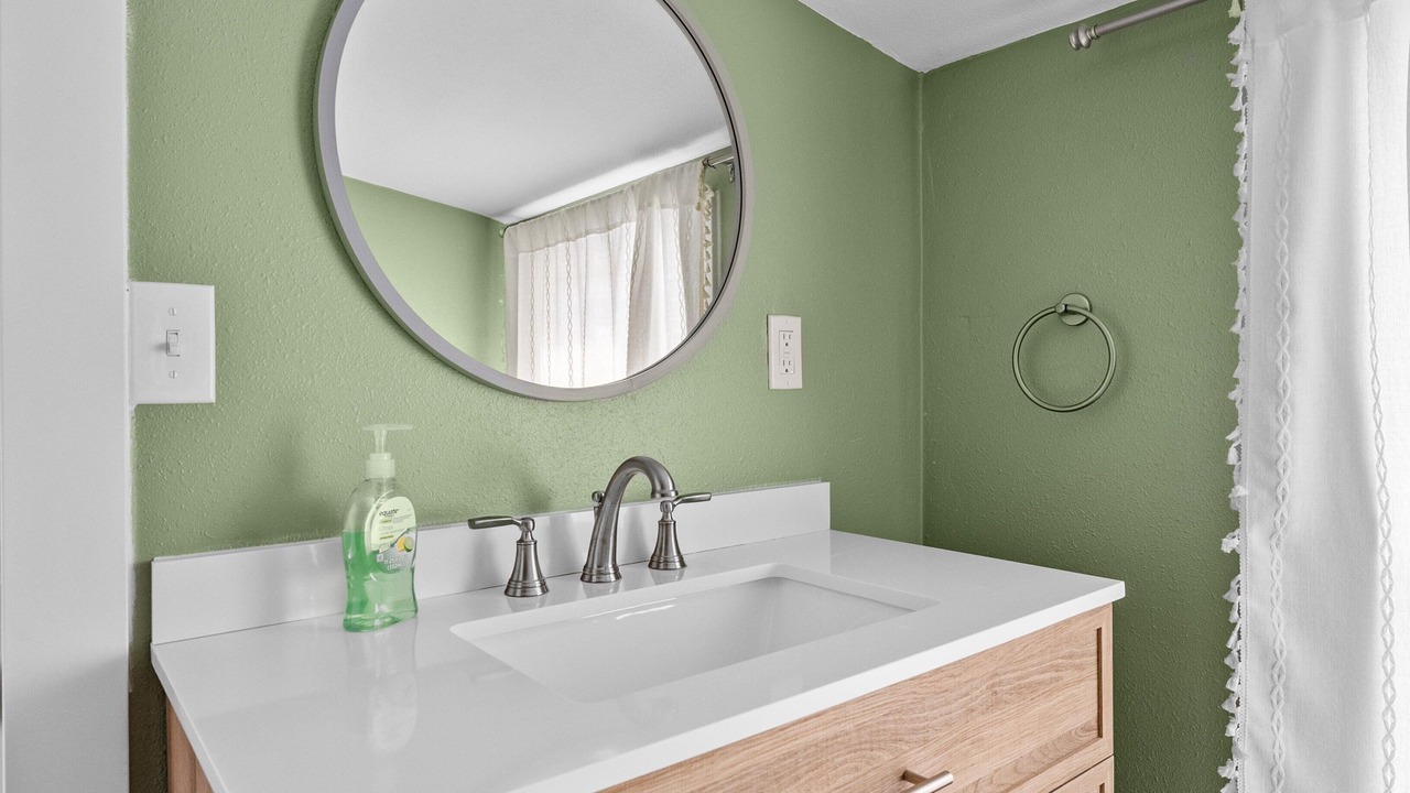 Photo of Bathroom in Manitowoc