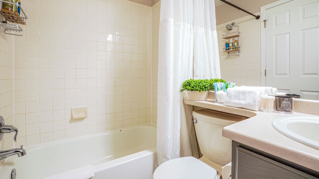 Photo of Bathroom in Barths
