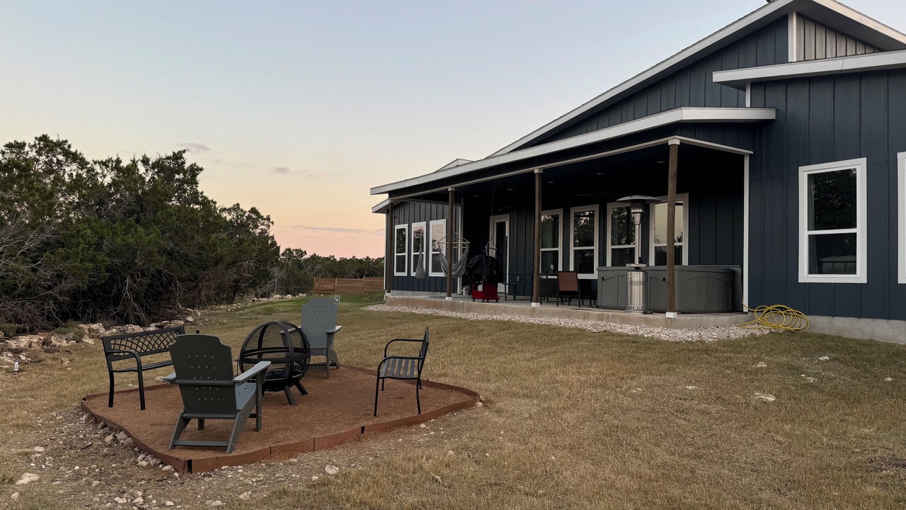 Photo of Patio Balcony in Spring Branch
