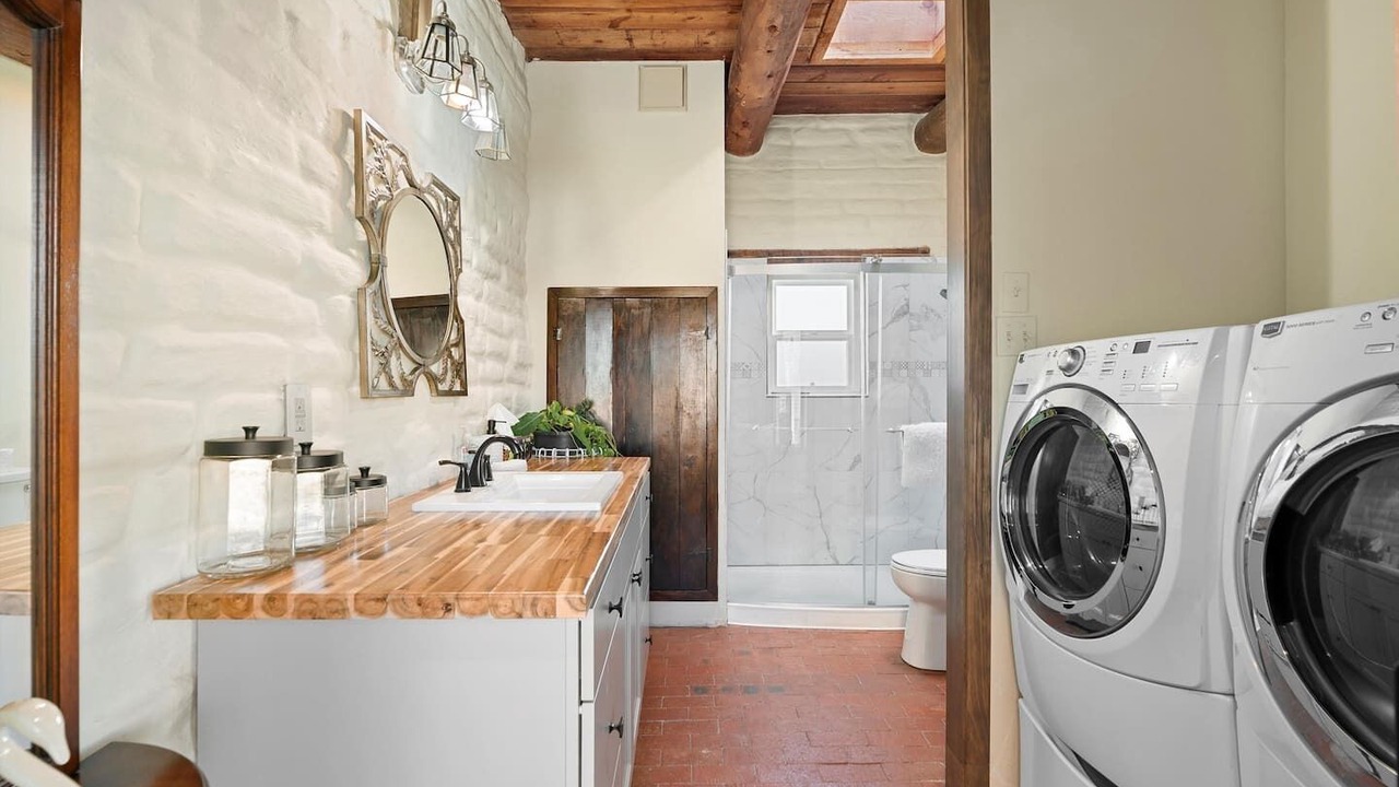 Photo of Bathroom in Corrales