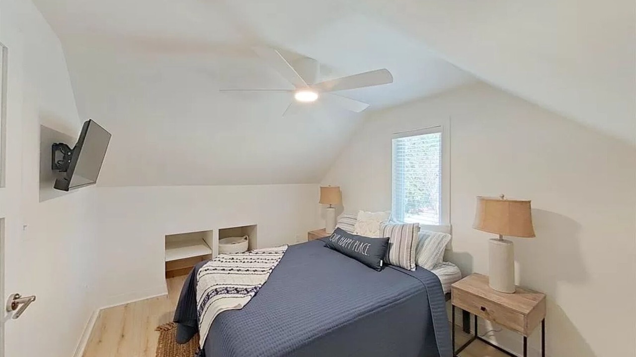 Photo of Bedroom in Lakeland