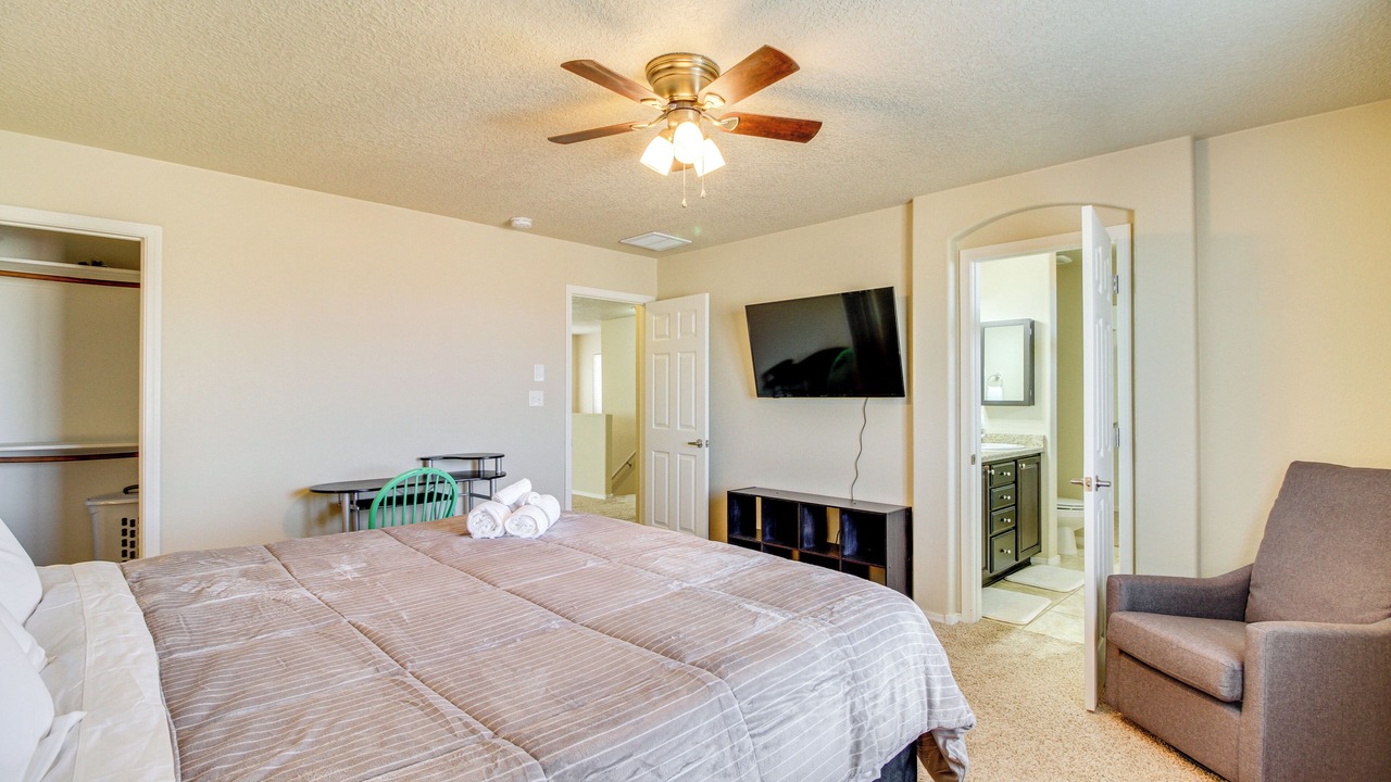 Photo of Bedroom in Paradise Hills Civic