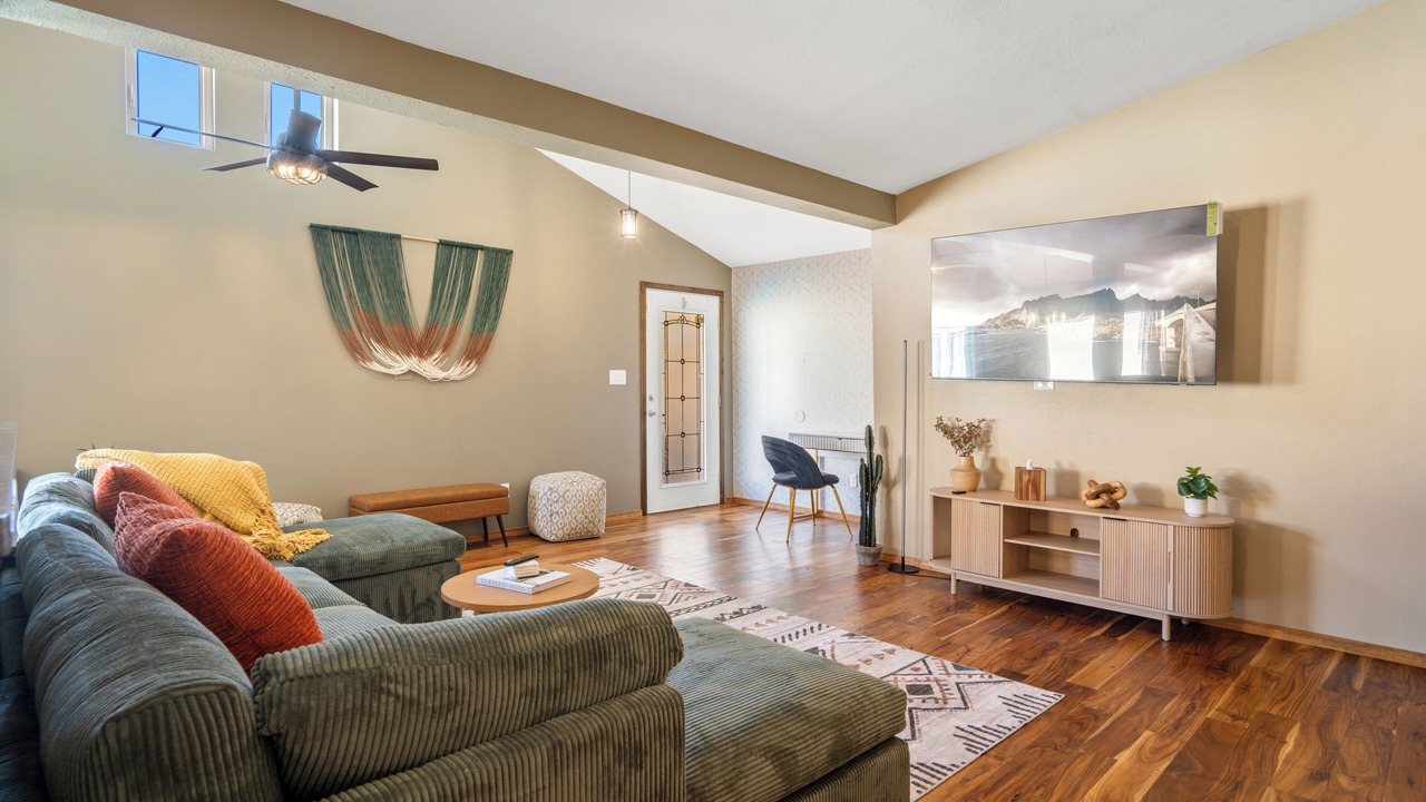Photo of Livingroom in Northeast Heights
