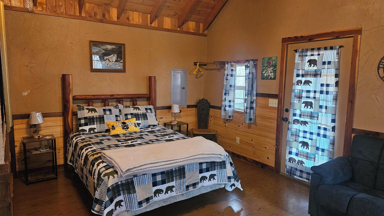 Photo of Bedroom in Elgin