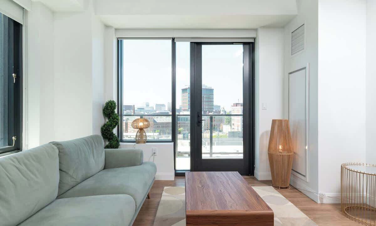 Photo of Livingroom in East Cambridge