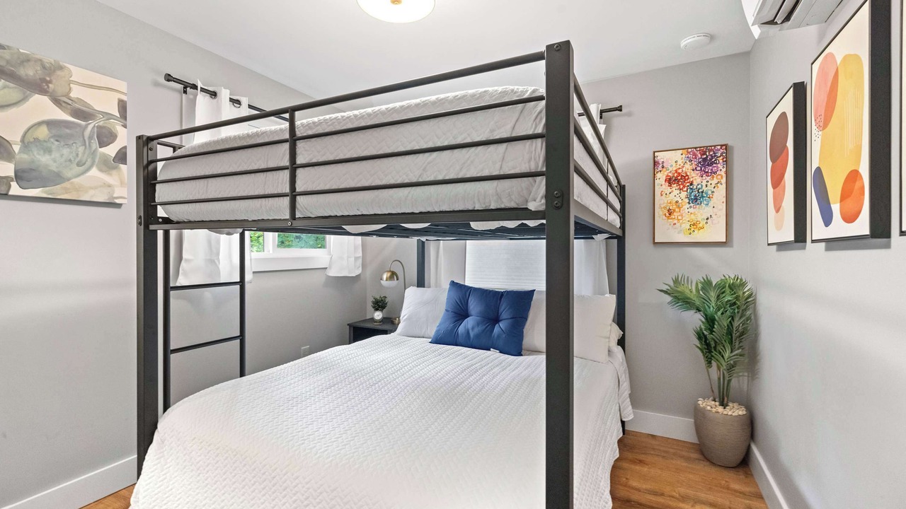 Photo of Bedroom in New Market